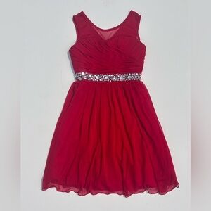 Girl’s Vibrant Red Party Dress With  Rhinestone Waist By Speechless, Size 10